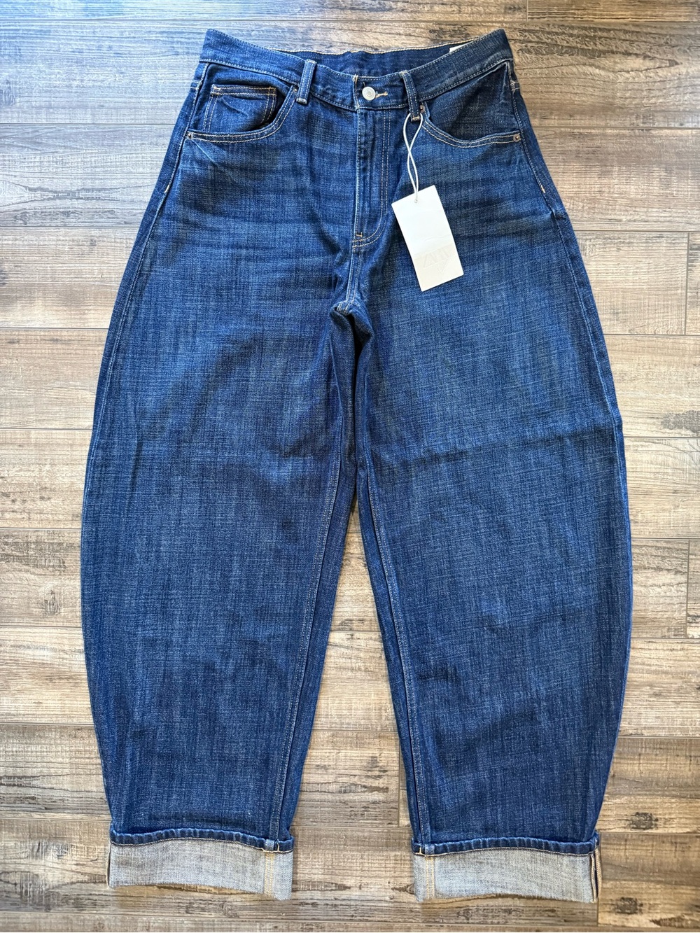 Zara TRF High-Rise Barrel Folded Jeans 4